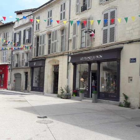 Le 4Bis Apartment Avignon Bagian luar foto